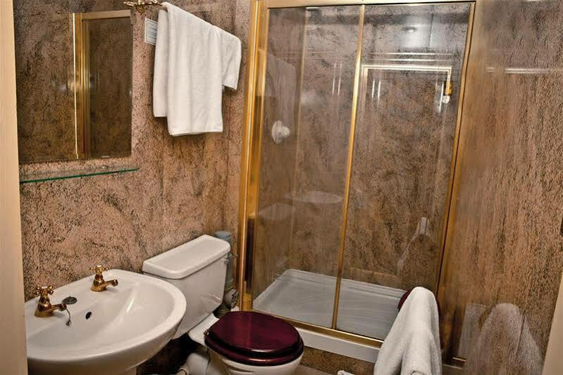 Brighton House Panzió Kültér fotó